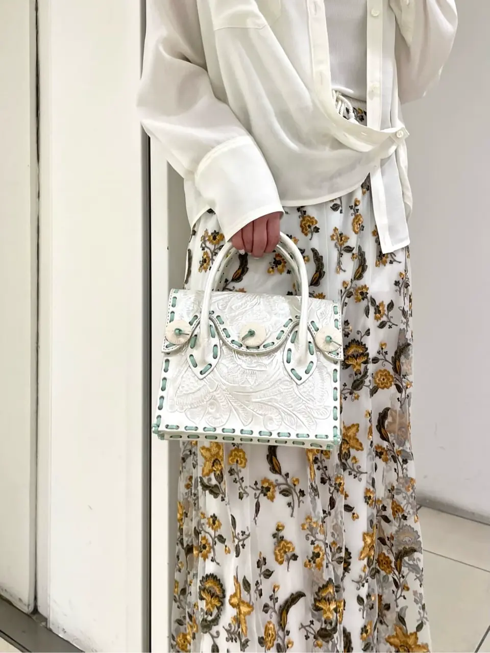 GRACE CONTINENTAL yoshi コーディネート画像