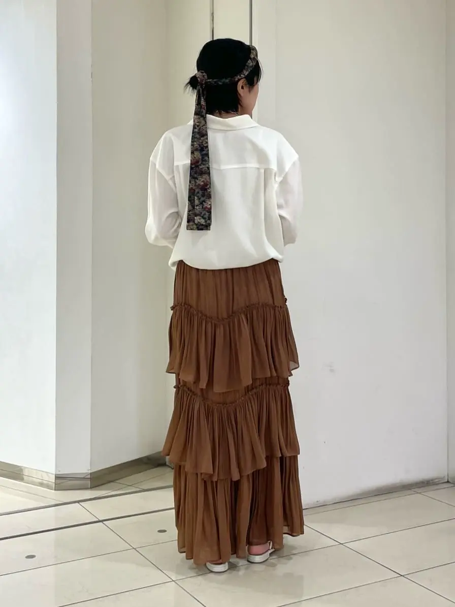 GRACE CONTINENTAL yoshi コーディネート画像