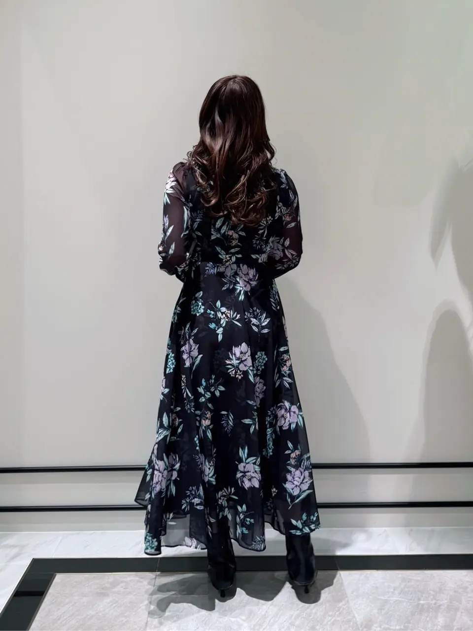 GRACE CONTINENTAL MOMOKO コーディネート画像