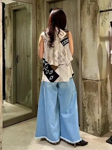 GRACE CONTINENTAL 志田　悠 コーディネート画像