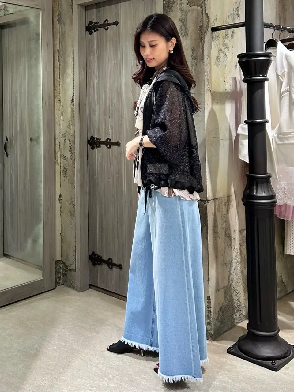 GRACE CONTINENTAL 志田　悠 コーディネート画像