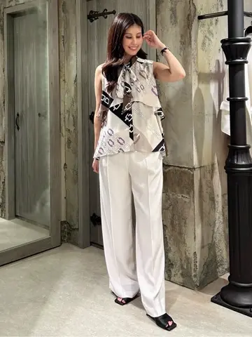 GRACE CONTINENTAL 志田　悠 コーディネート画像