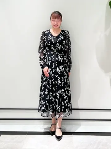 GRACE CONTINENTAL CHISAKO.S コーディネート画像