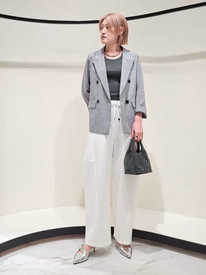 GRACE CONTINENTAL 今野　志保 コーディネート画像