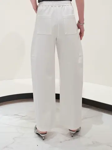 GRACE CONTINENTAL 今野　志保 コーディネート画像