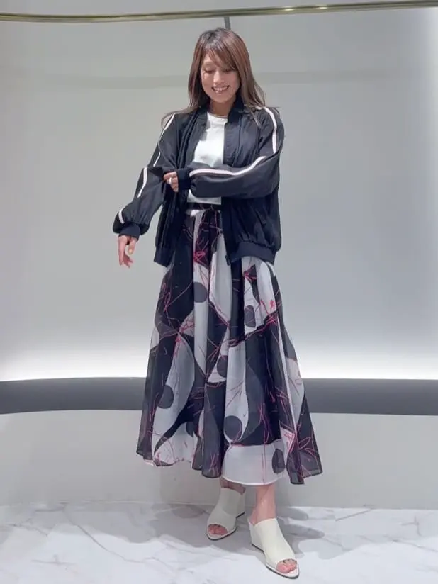 GRACE CONTINENTAL yukimi yonee コーディネート画像