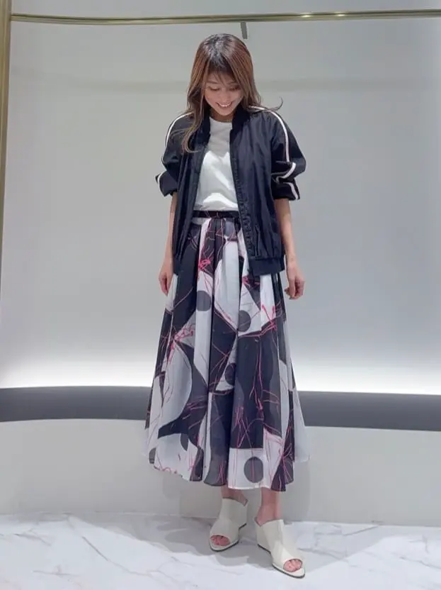 GRACE CONTINENTAL yukimi yonee コーディネート画像