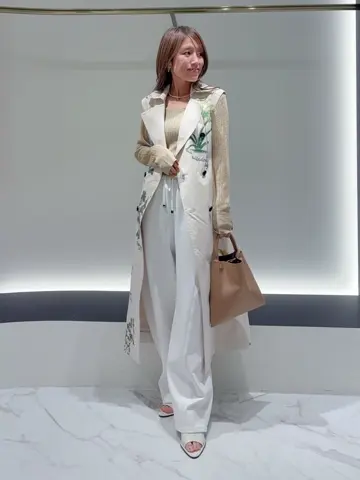 GRACE CONTINENTAL yukimi yonee コーディネート画像