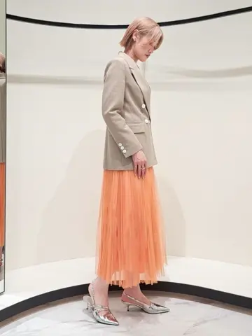 GRACE CONTINENTAL 今野　志保 コーディネート画像