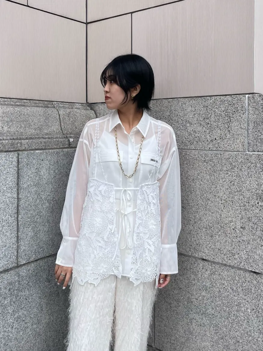 GRACE CONTINENTAL yoshi コーディネート画像