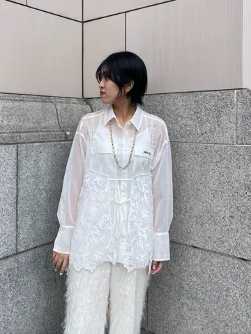 GRACE CONTINENTAL yoshi コーディネート画像