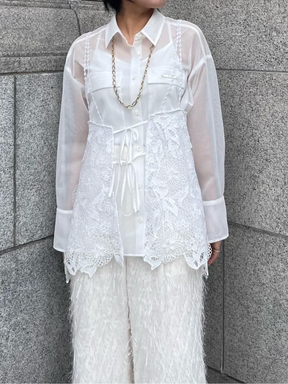 GRACE CONTINENTAL yoshi コーディネート画像