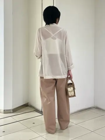 GRACE CONTINENTAL yoshi コーディネート画像