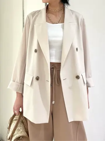 GRACE CONTINENTAL yoshi コーディネート画像