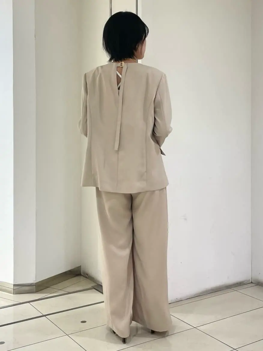 GRACE CONTINENTAL yoshi コーディネート画像