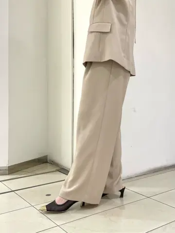 GRACE CONTINENTAL yoshi コーディネート画像