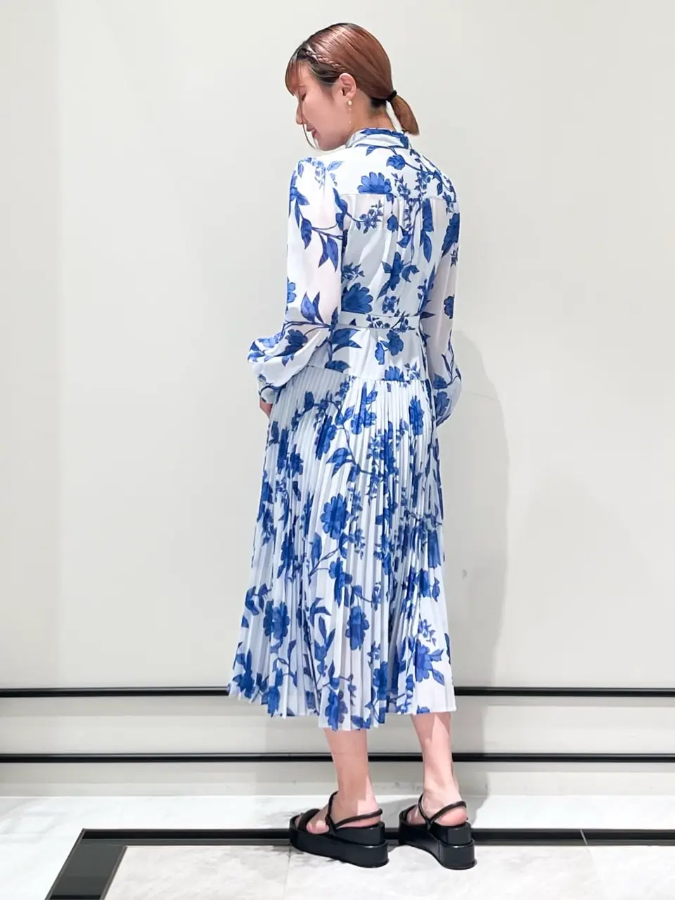 GRACE CONTINENTAL CHISAKO.S コーディネート画像