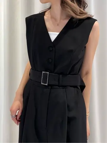 GRACE CONTINENTAL FUKUSHIMA YURIE コーディネート画像