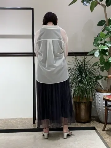 GRACE CONTINENTAL N.YURI コーディネート画像