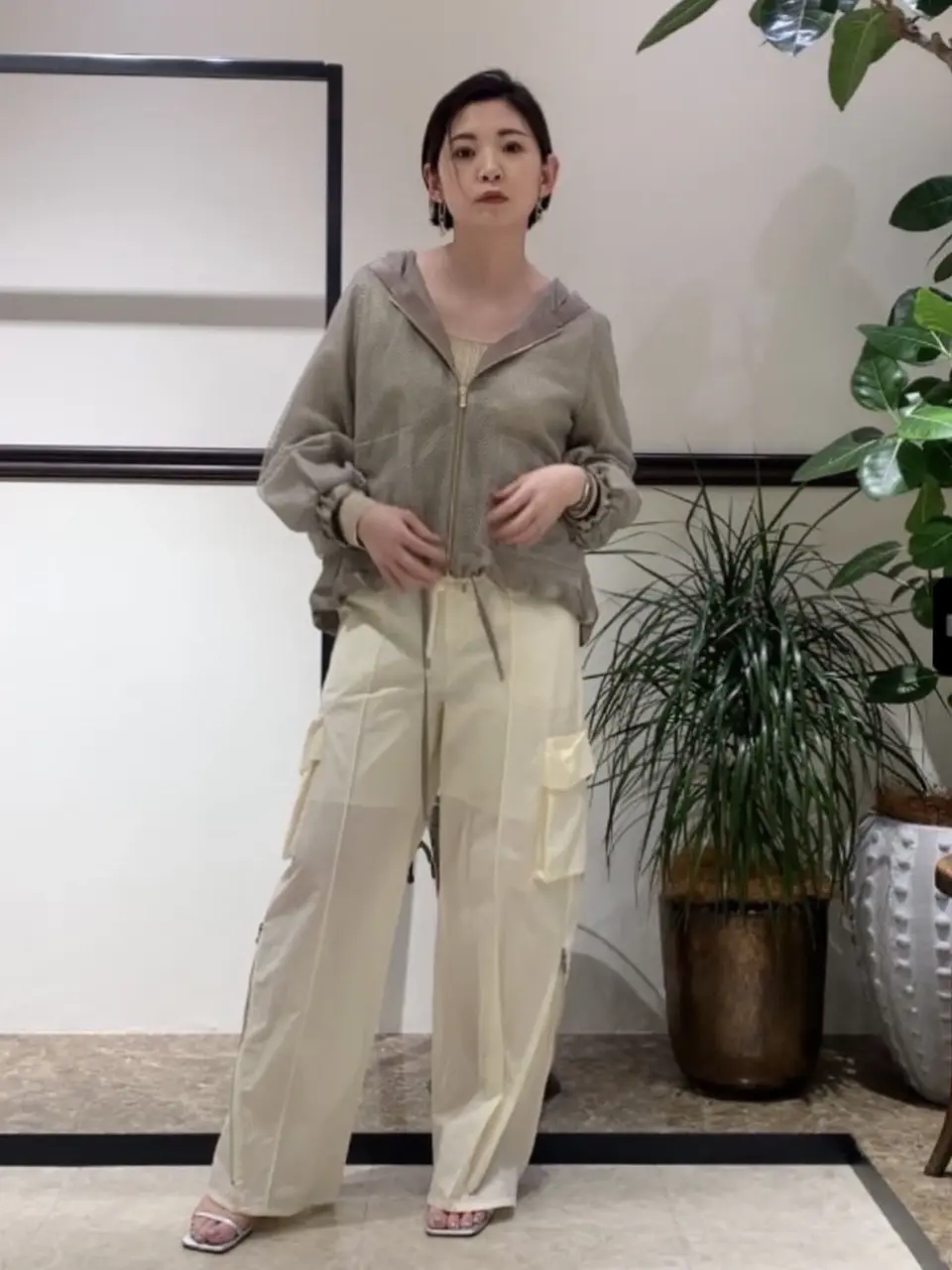 GRACE CONTINENTAL N.YURI コーディネート画像