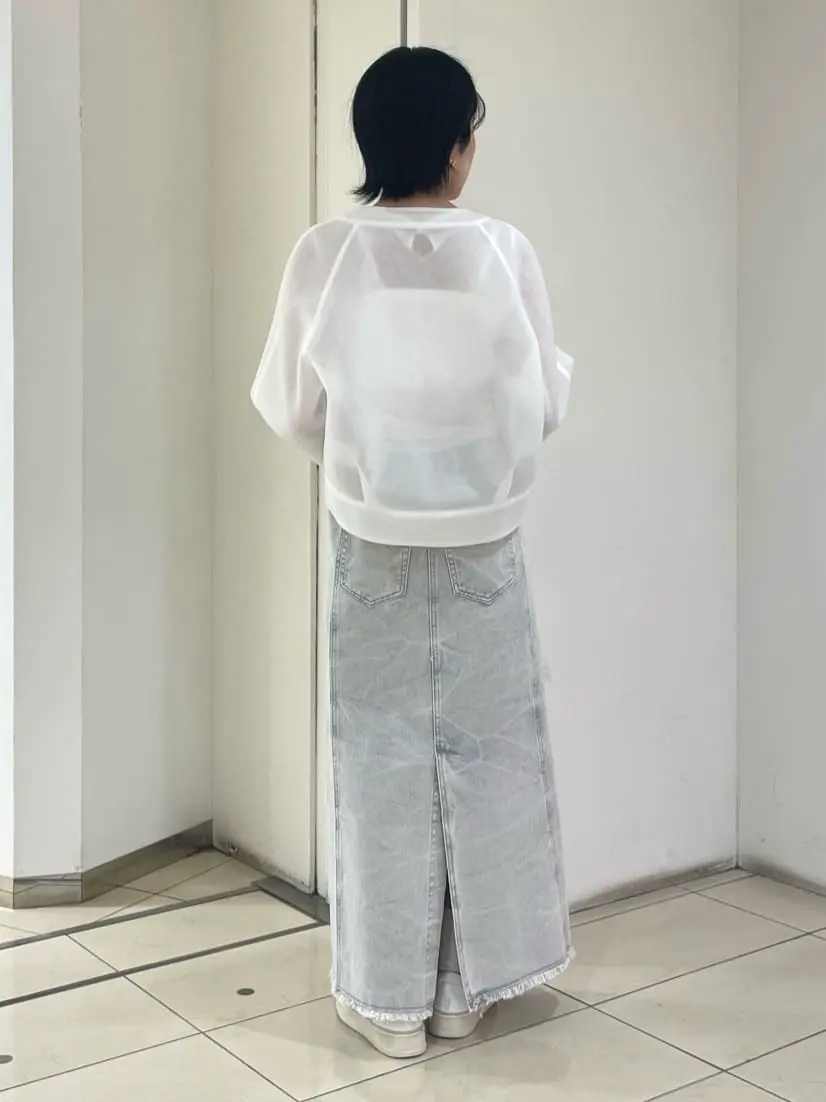 GRACE CONTINENTAL yoshi コーディネート画像