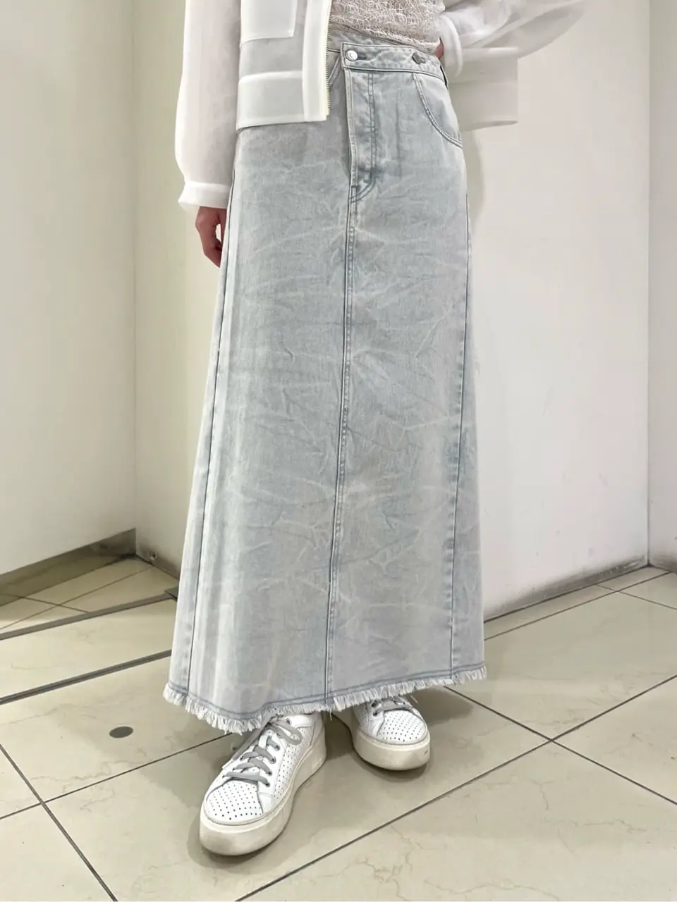 GRACE CONTINENTAL yoshi コーディネート画像