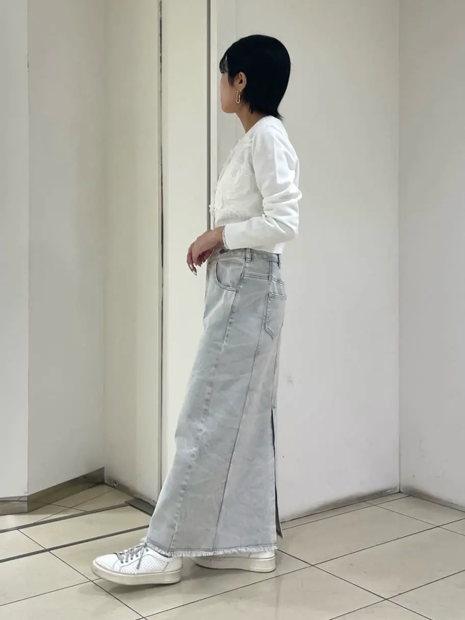 GRACE CONTINENTAL yoshi コーディネート画像