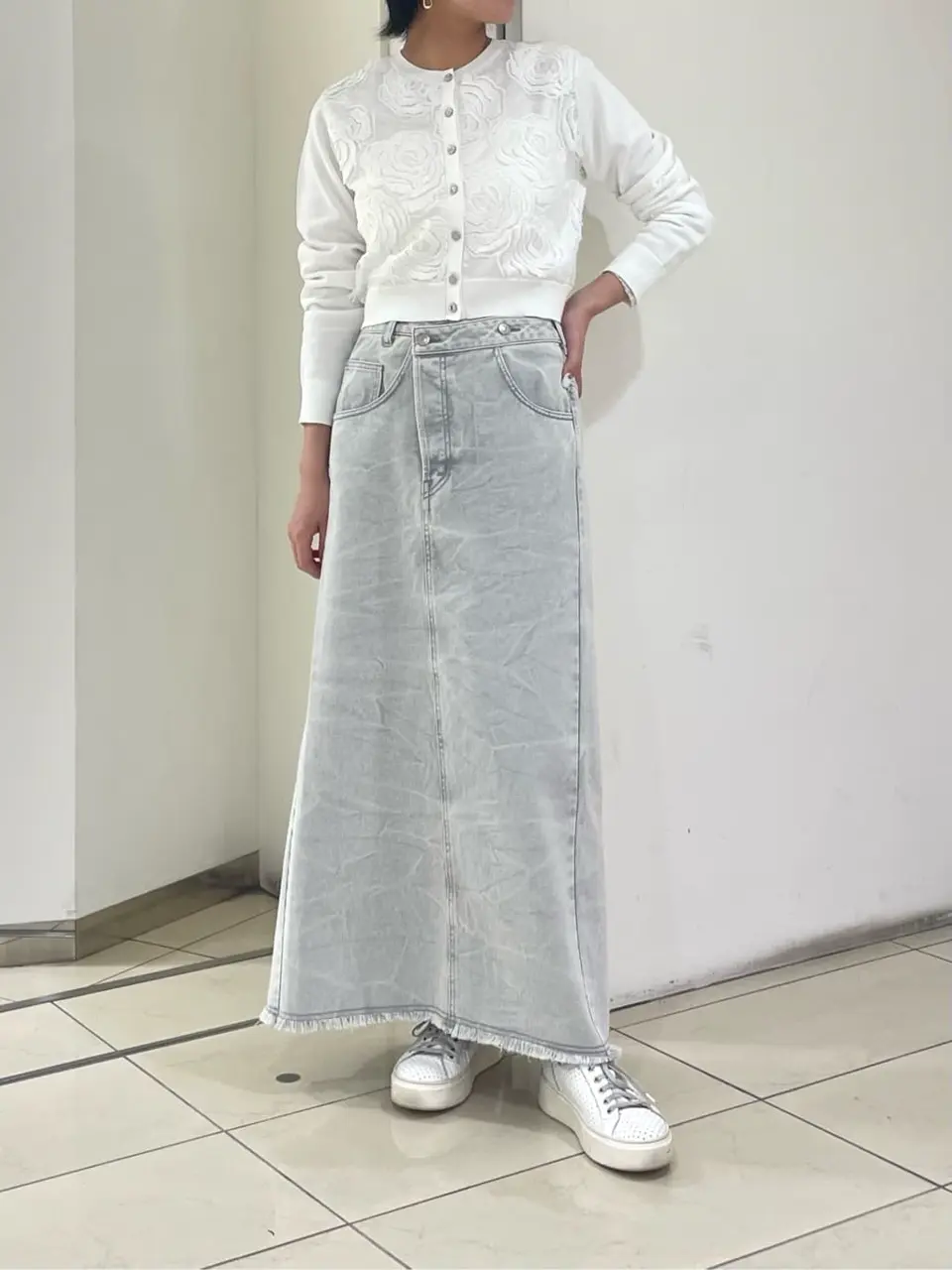 GRACE CONTINENTAL yoshi コーディネート画像