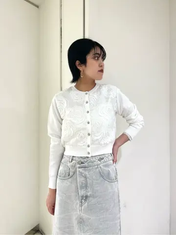 GRACE CONTINENTAL yoshi コーディネート画像