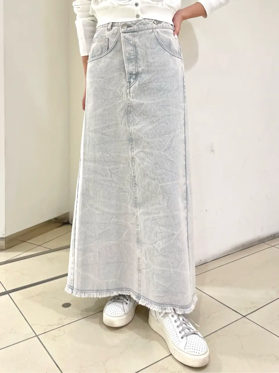 GRACE CONTINENTAL yoshi コーディネート画像