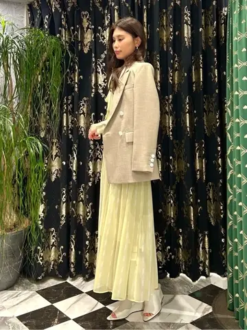 GRACE CONTINENTAL 志田　悠 コーディネート画像