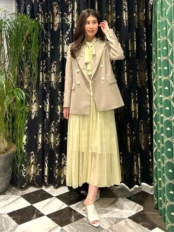 GRACE CONTINENTAL 志田　悠 コーディネート画像