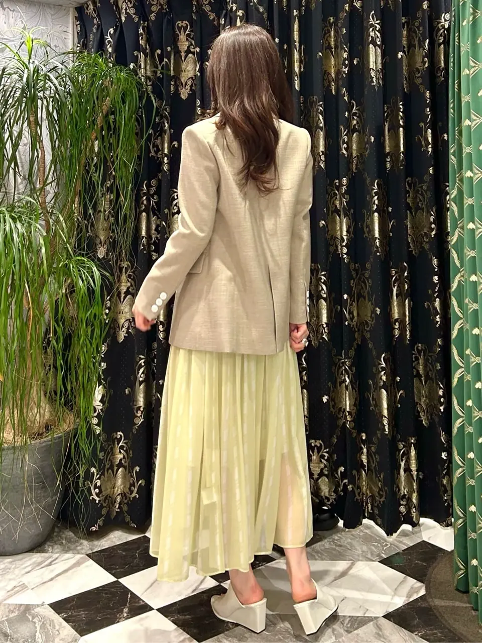 GRACE CONTINENTAL 志田　悠 コーディネート画像