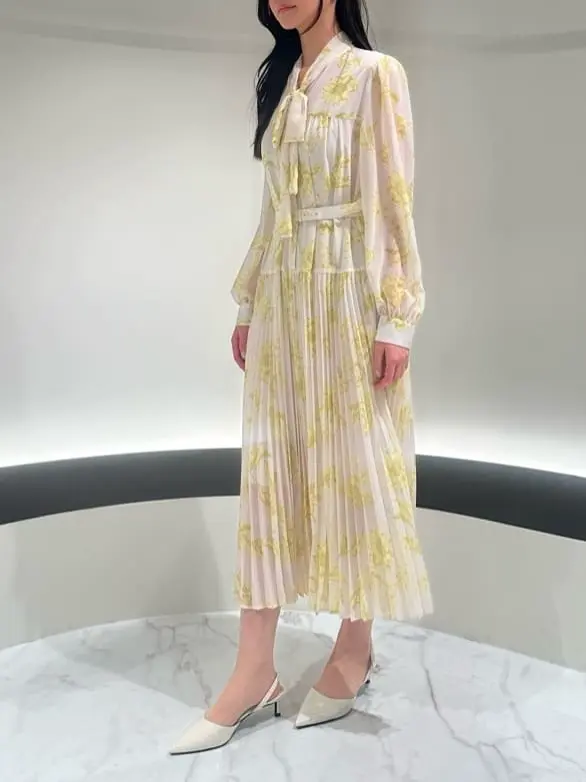 GRACE CONTINENTAL 髙田　美衣 コーディネート画像