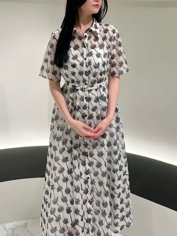 GRACE CONTINENTAL 髙田　美衣 コーディネート画像