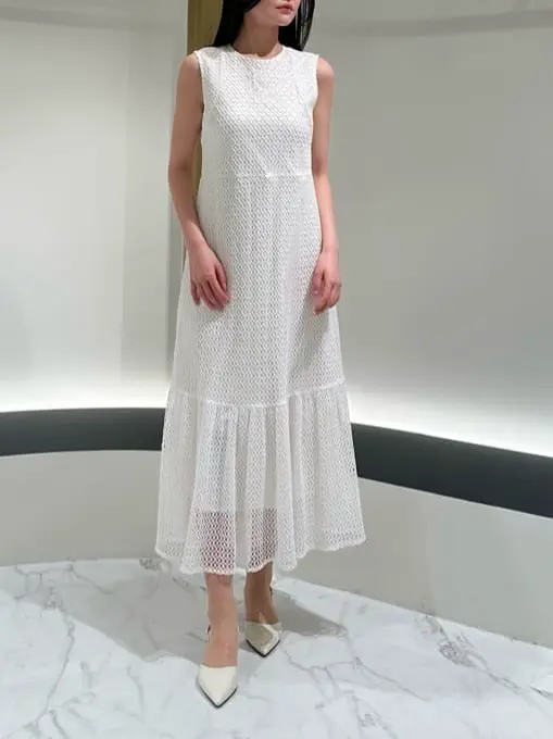  髙田　美衣 コーディネート画像