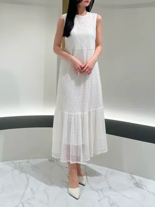 GRACE CONTINENTAL 髙田　美衣 コーディネート画像