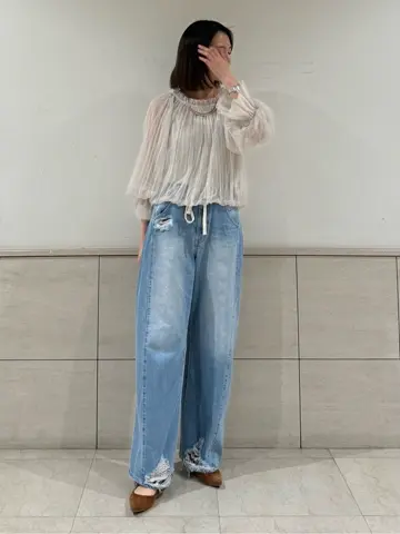 GRACE CONTINENTAL 伊藤　静華 コーディネート画像