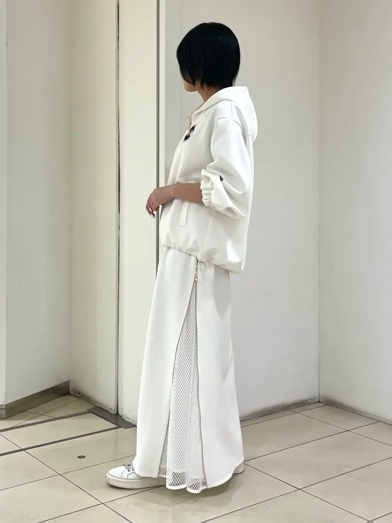 GRACE CONTINENTAL yoshi コーディネート画像