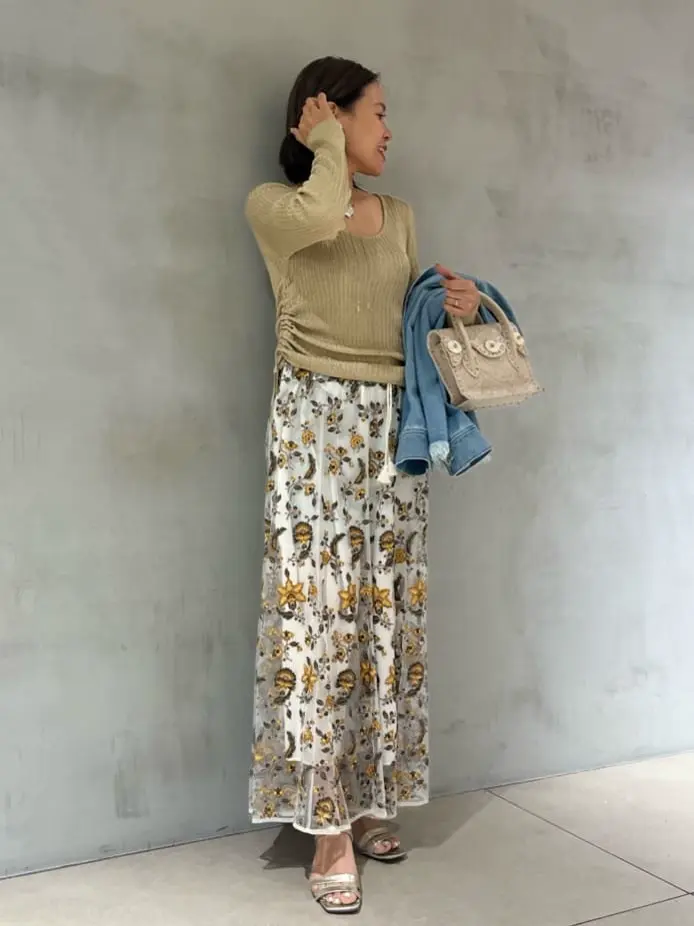 GRACE CONTINENTAL 穐山　香織 コーディネート画像