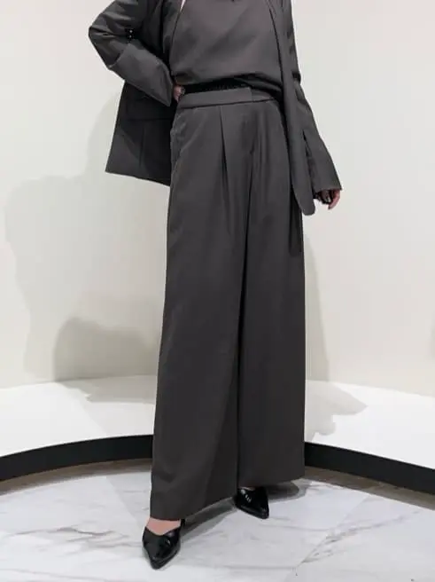 GRACE CONTINENTAL 平野 裕華 コーディネート画像