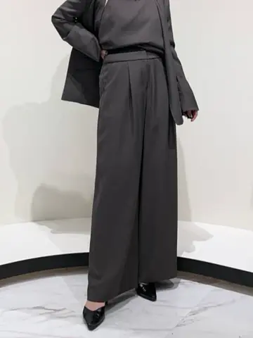 GRACE CONTINENTAL 平野 裕華 コーディネート画像