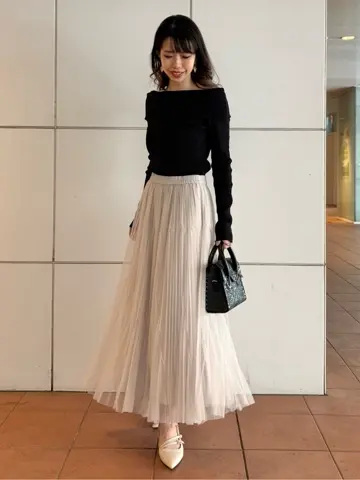 GRACE CONTINENTAL FUKUSHIMA YURIE コーディネート画像