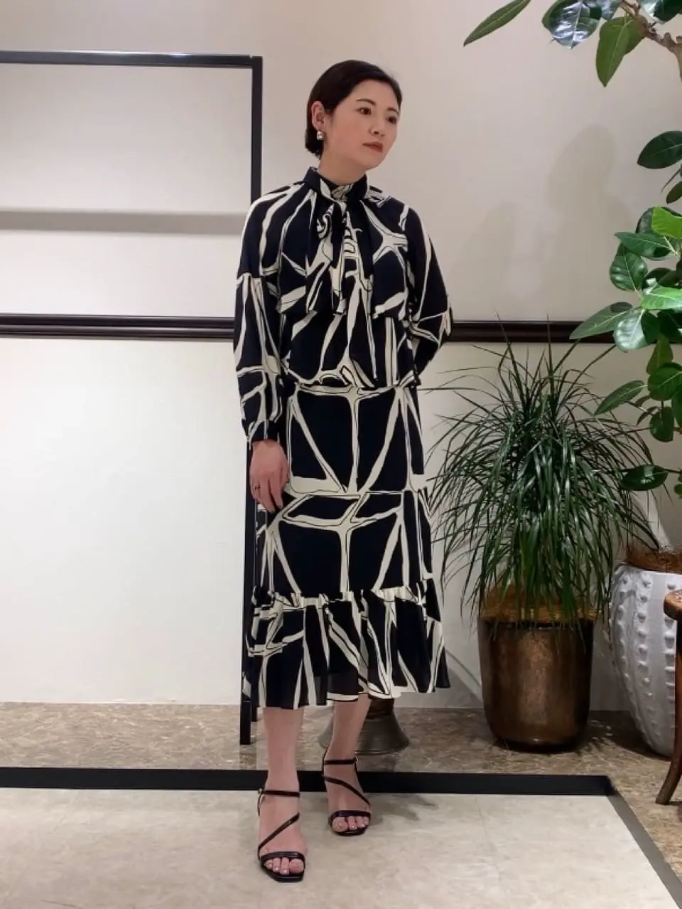 GRACE CONTINENTAL N.YURI コーディネート画像