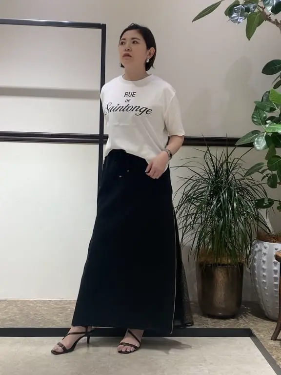 GRACE CONTINENTAL N.YURI コーディネート画像