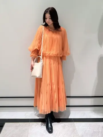 GRACE CONTINENTAL MOMOKO コーディネート画像