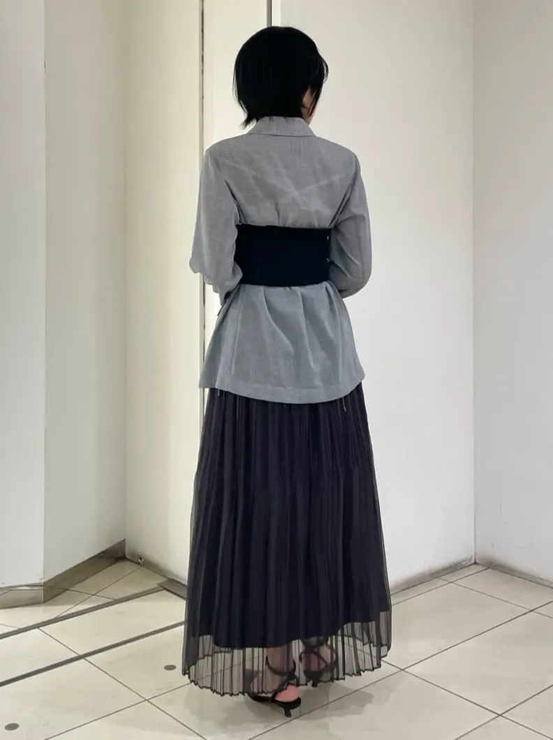 GRACE CONTINENTAL yoshi コーディネート画像