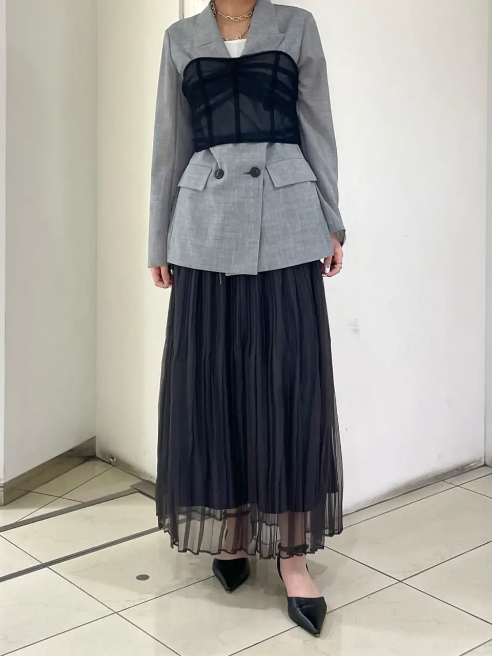 GRACE CONTINENTAL yoshi コーディネート画像