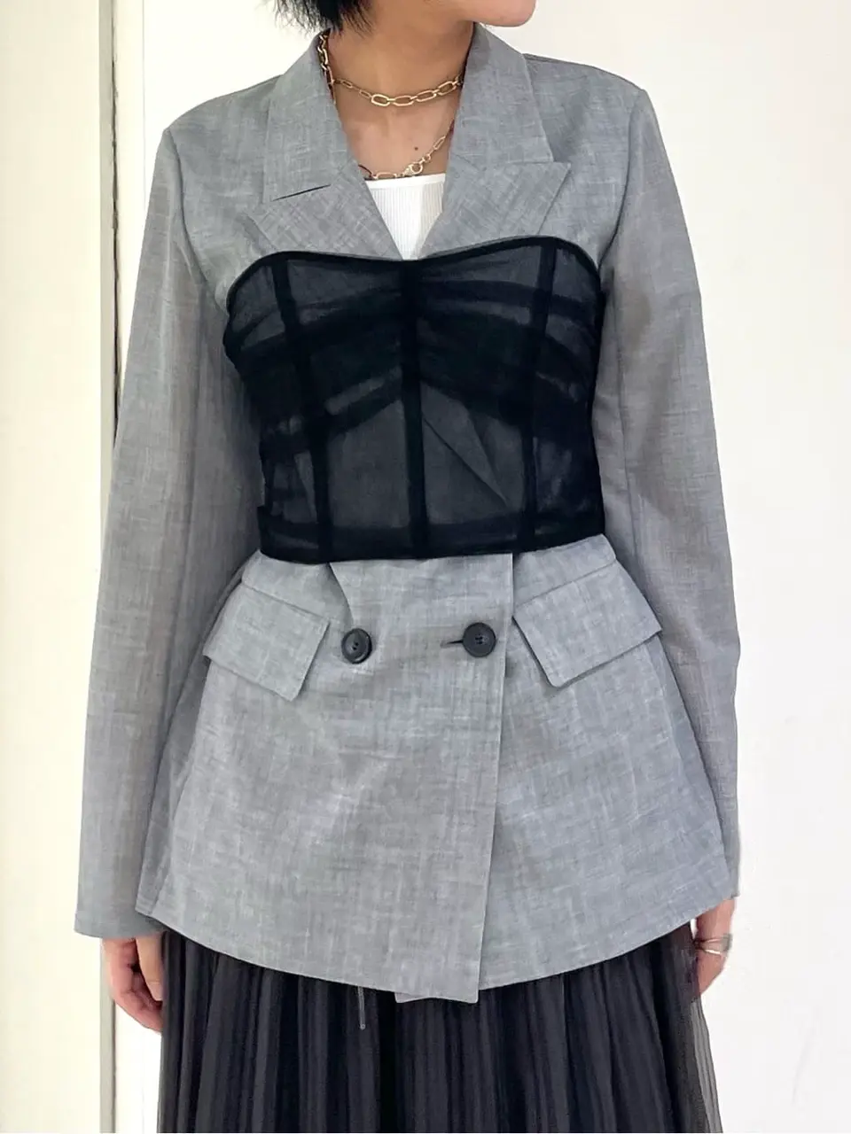 GRACE CONTINENTAL yoshi コーディネート画像