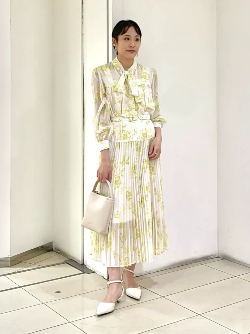 GRACE CONTINENTAL haruka iwasaki コーディネート画像